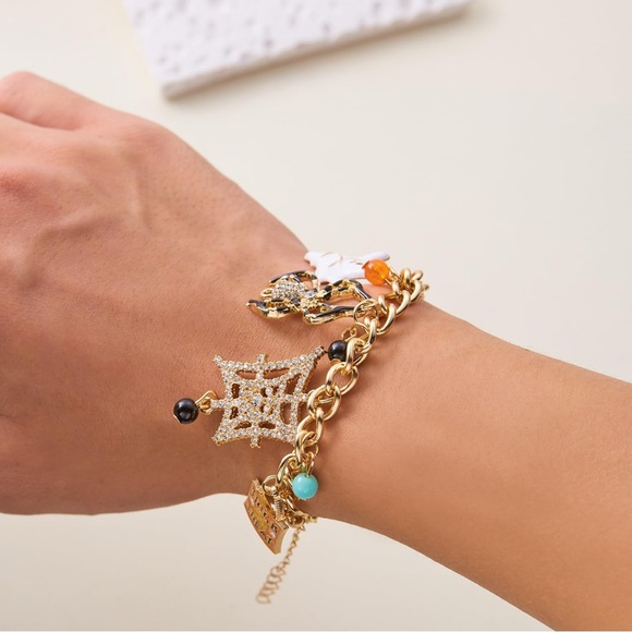 Halloween charm bracelet NWOT - Picture 2 of 4